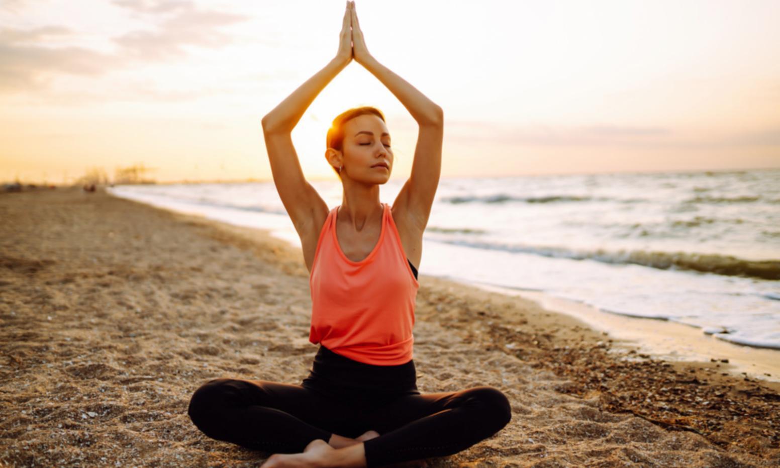 Praktische Achtsamkeitsübung in natürlicher Umgebung